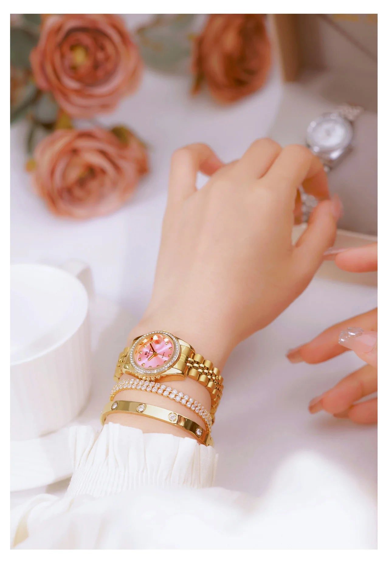 Woman Watch High Quality Luxury Fashion Stainless Steel Quartz Watches Gold Bracelet Waterproof Calendar Female Dress Clock