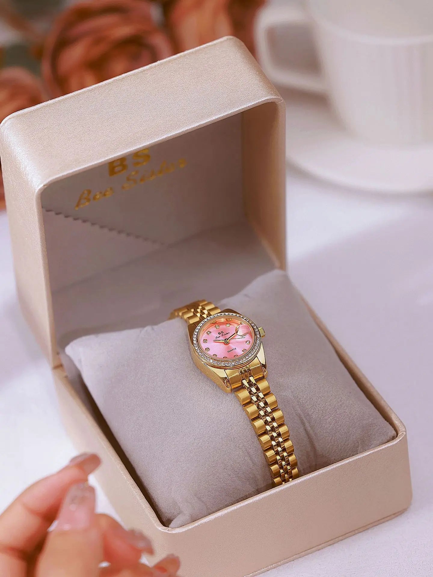 Woman Watch High Quality Luxury Fashion Stainless Steel Quartz Watches Gold Bracelet Waterproof Calendar Female Dress Clock