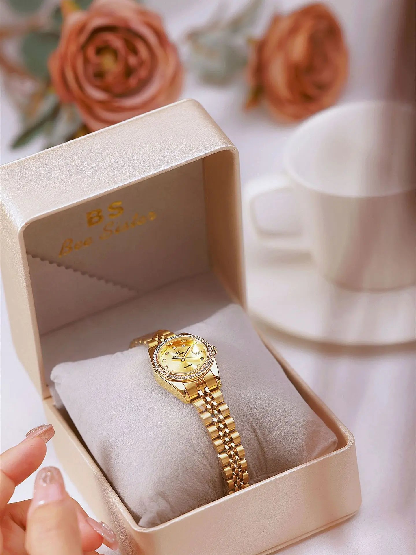 Woman Watch High Quality Luxury Fashion Stainless Steel Quartz Watches Gold Bracelet Waterproof Calendar Female Dress Clock